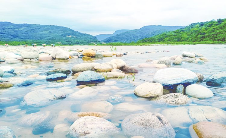 জনসম্পদ আত্মসাৎ ভয়াবহ অপরাধ