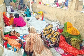 সরকারি হাসপাতাল নিয়ে আস্থার সংকট কীভাবে কাটবে