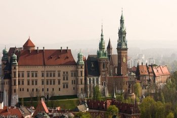 পোল্যান্ডে পড়াশোনায় স্কলারশিপ, পারমানেন্ট রেসিডেন্সের সুযোগ