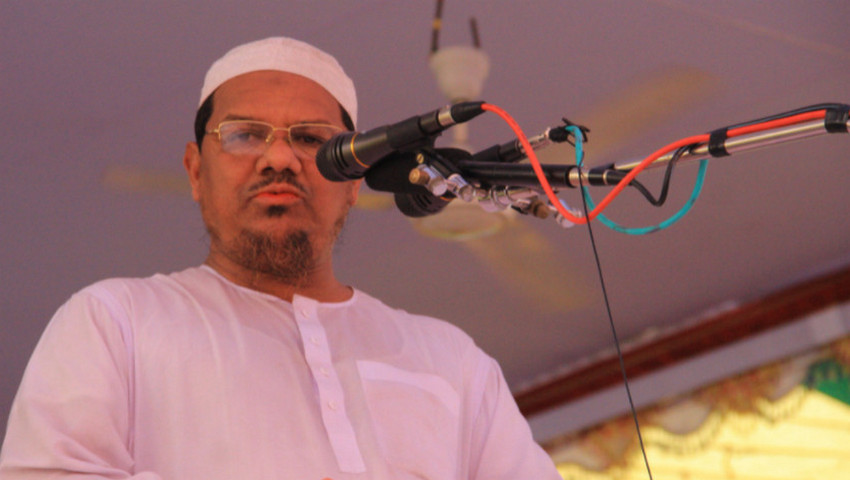 ডাকসু নির্বাচনের মাধ্যমে আগামী রাজনীতির যাত্রাপথ স্পষ্ট হবে : চরমোনাই পীর