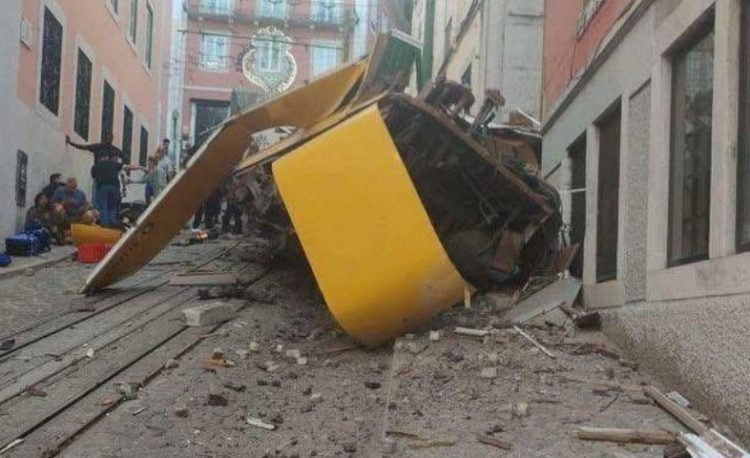 পর্তুগালের লিসবনে ফানিকুলার ট্রাম্প দূর্ঘটনায় অন্তত ১৫ জনের মৃত্যু