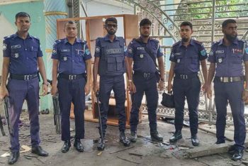 নুরাল পাগলার দরবারে হামলার ঘটনায় গ্রেপ্তার ৫