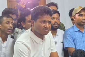 ঢাবি উপাচার্যের সাথে ধৃষ্টতাপূর্ণ আচরণ; ছাত্রদল নেতার বিরুদ্ধে সমালোচনার ঝড়