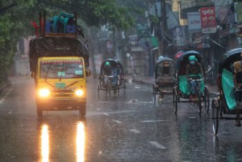 দেশের তিন বিভাগে ধেয়ে আসছে শক্তিশালী বৃষ্টিবলয় “ঈশান-২”