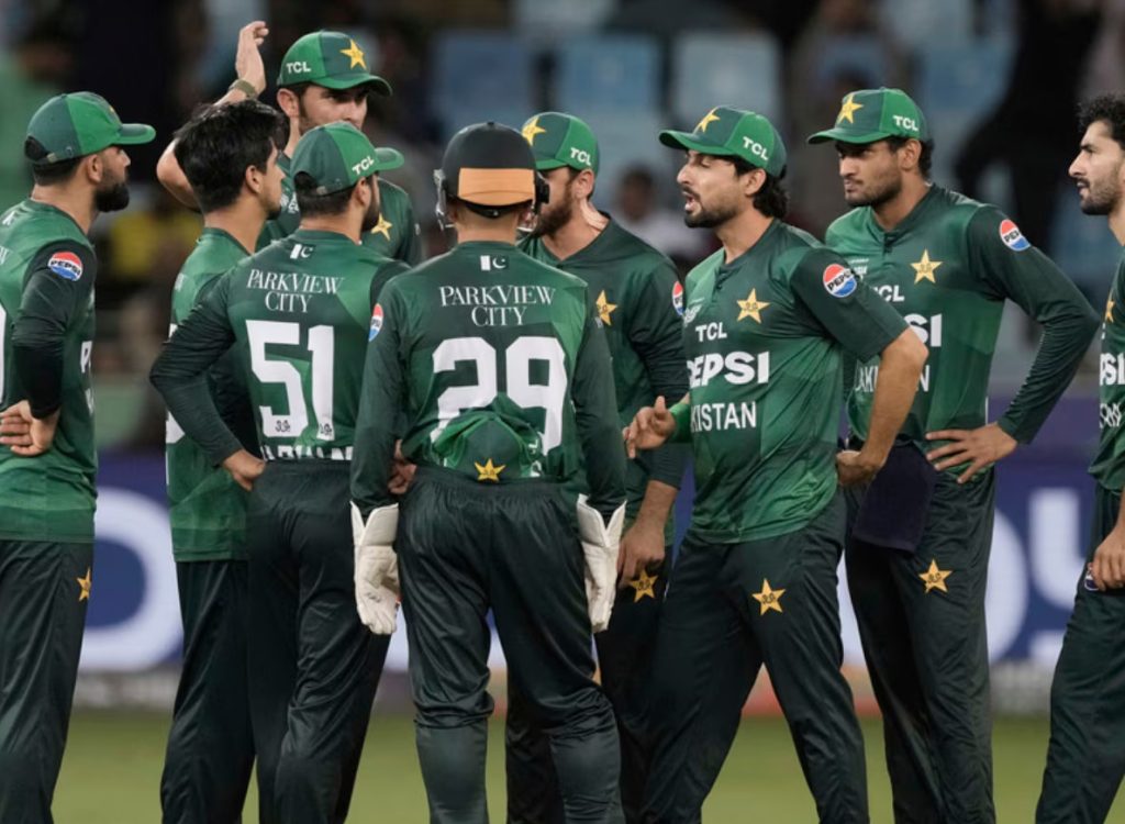 ওমানের বিপক্ষে বড় জয়ের মধ্য দিয়ে এশিয়া কাপ শুরু করল পাকিস্তান