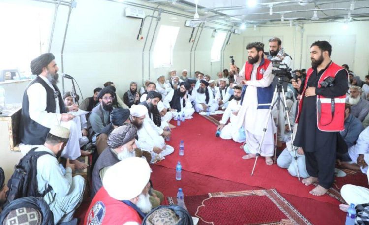 বিশ্বকে আফগানিস্তানের উপর থেকে নিষেধাজ্ঞা তুলে নেওয়ার আহ্বান জানালেন মোল্লা বারাদার