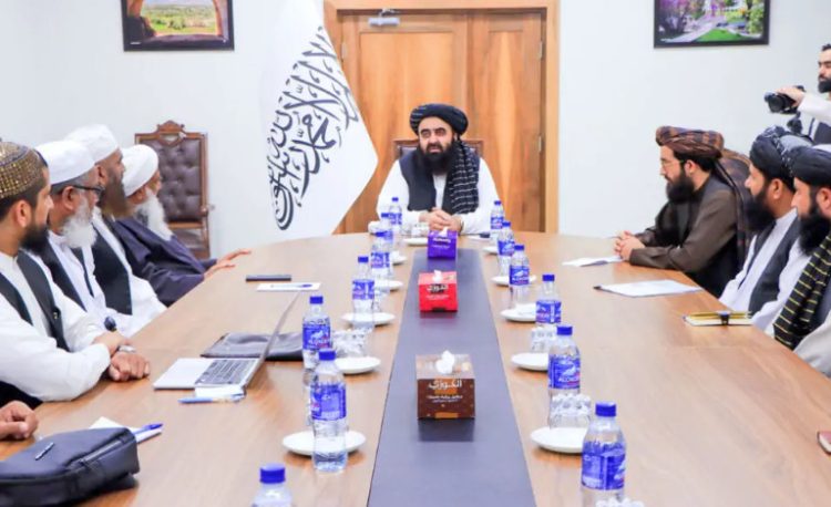আফগান পররাষ্ট্রমন্ত্রীর সঙ্গে বাংলাদেশি উলামা প্রতিনিধি দলের বৈঠক