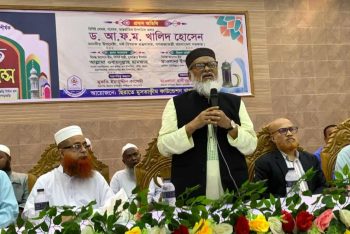 আল্লাহ যাকে উপরে তুলেন, তাকে কেউ নিচে নামাতে পারবে না : ধর্ম উপদেষ্টা