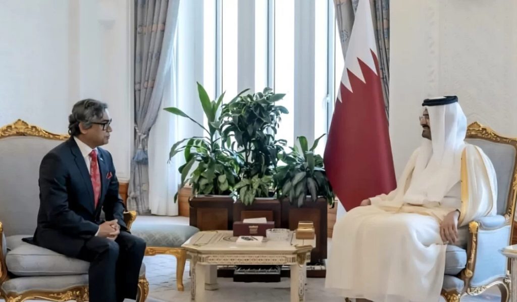 বাংলাদেশি প্রবাসীদের প্রশংসায় মজলেন কাতারের ডেপুটি আমীর