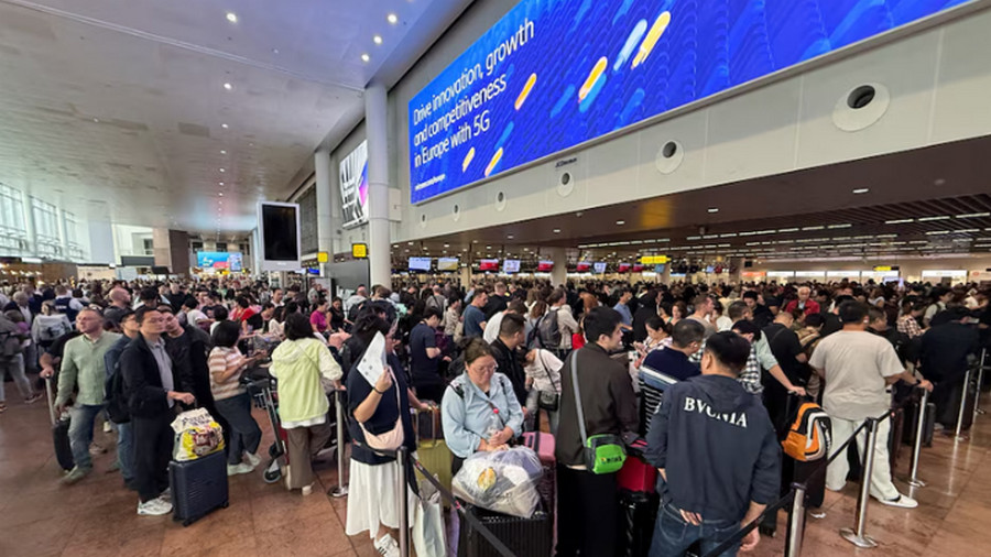 সাইবার হামলায় ইউরোপের আকাশপথে অচলাবস্থা, বহু ফ্লাইট বাতিল