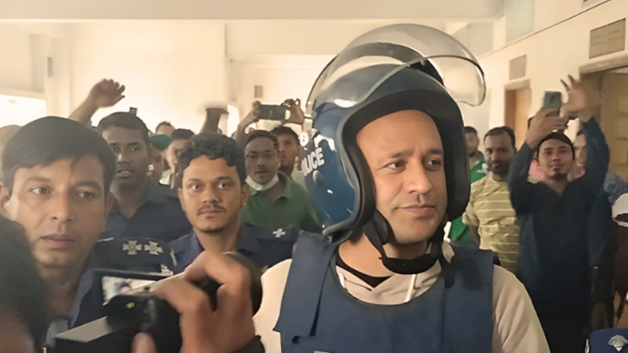 ভালো থাকুক বাংলাদেশ, বললেন ব্যারিস্টার সুমন