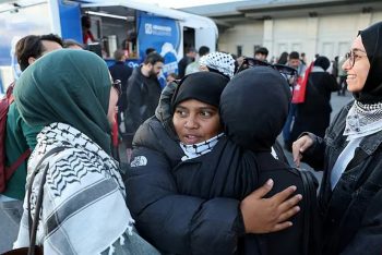 ফ্লোটিলার যাত্রীদের ভয়াবহ নির্যাতন : তিন দিন খেতে দেয়নি কিছু, পান করতে হয়েছে টয়লেটের পানি