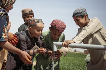 আফগানিস্তানে বিনিয়োগের আগ্রহ প্রকাশ করল রাশিয়ান বিনিয়োগকারীরা