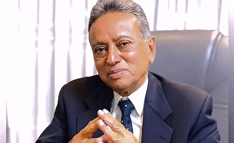 কেউ জানে না এমনও অনেক মিটিং হচ্ছে: আমীর খসরু