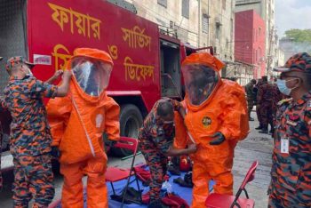 মিরপুরে ভয়াবহ অগ্নিকাণ্ড: টানা ২৮ ঘণ্টার চেষ্টায় নিয়ন্ত্রণে আগুন