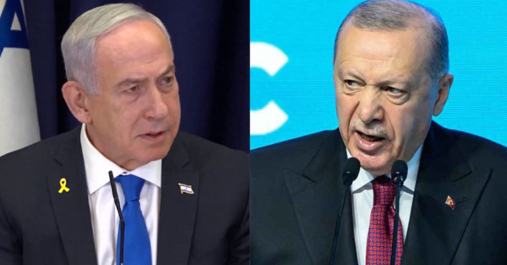 গাজামুখী ফ্লোটিলা আটক: তুর্কি নাগরিকদের মুক্তিতে পদক্ষেপ নিল আঙ্কারা