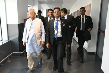 ইতালি পৌঁছেছেন প্রধান উপদেষ্টা ড. মুহাম্মদ ইউনূস