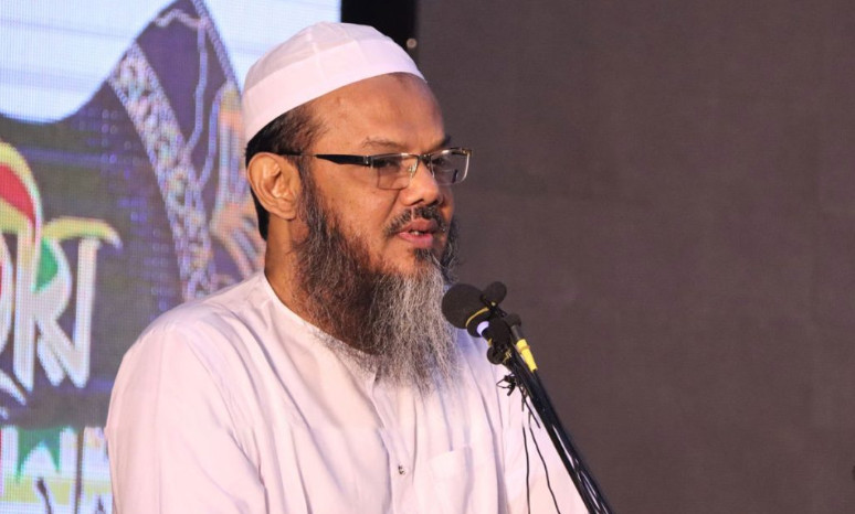 চাঁদাবাজি-দুর্নীতি মহামারি আকারে ছড়াচ্ছে: মুফতি ফয়জুল করিম