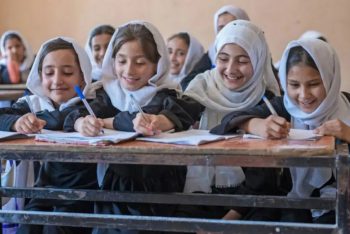 ইসলামী মূল্যবোধ ও জাতীয় সংস্কৃতির ভিত্তিতে প্রণীত হলো আফগানিস্তানের শিক্ষাব্যবস্থা