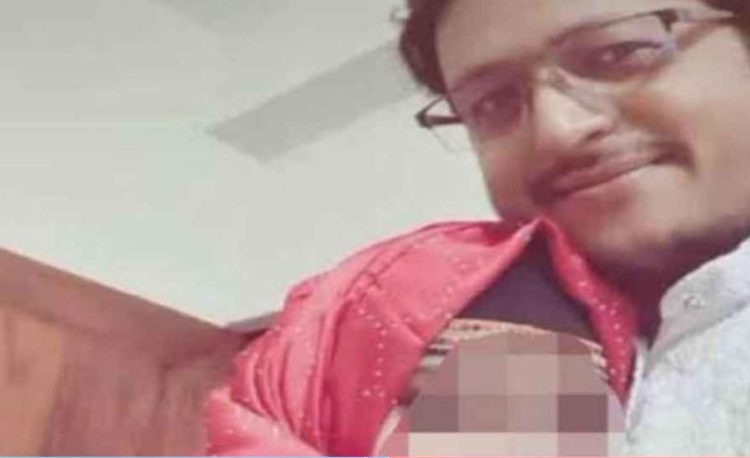 স্কুলছাত্রী নিয়ে উধাও শিক্ষক