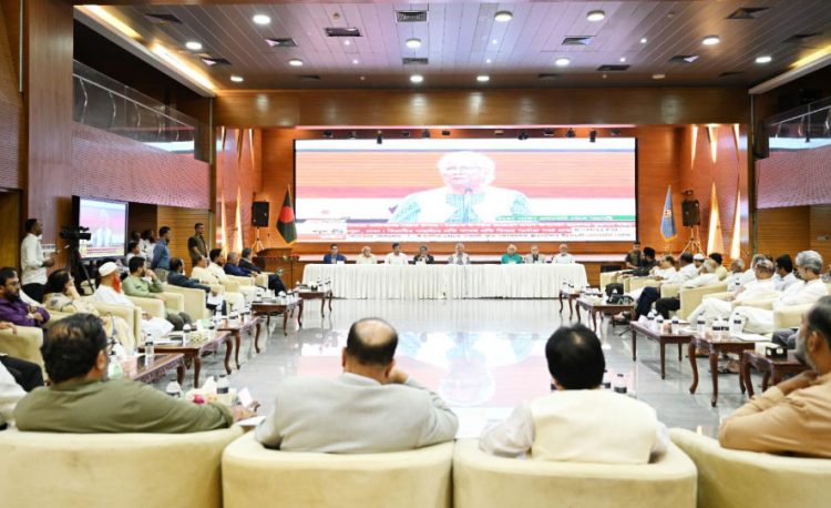 ফেব্রুয়ারিতেই জাতীয় নির্বাচন, জুলাই সনদে সই করবে সব দল: প্রধান উপদেষ্টা