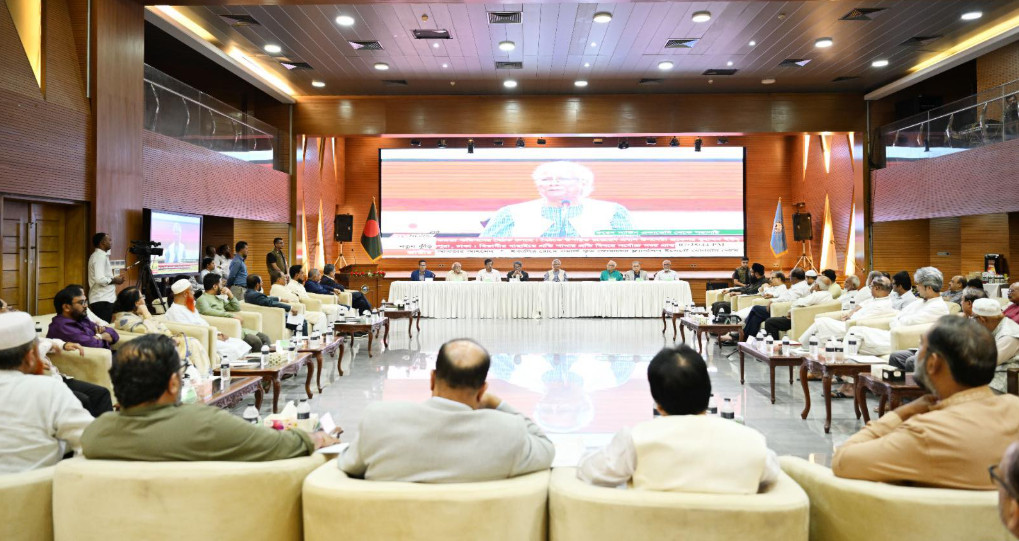 ফেব্রুয়ারিতেই জাতীয় নির্বাচন, জুলাই সনদে সই করবে সব দল: প্রধান উপদেষ্টা