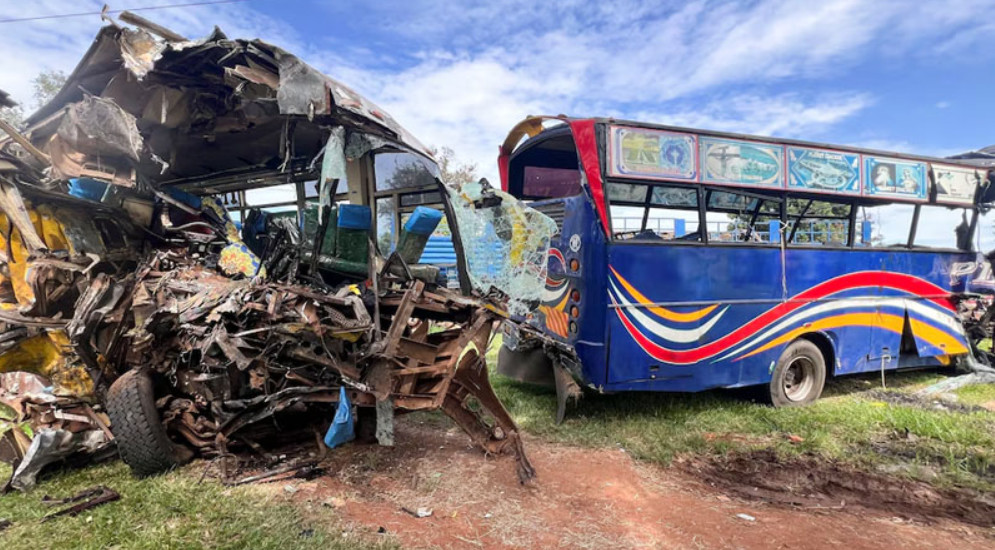 উগান্ডায় দুই বাসের মুখোমুখি সংঘর্ষে নিহত ৬৩