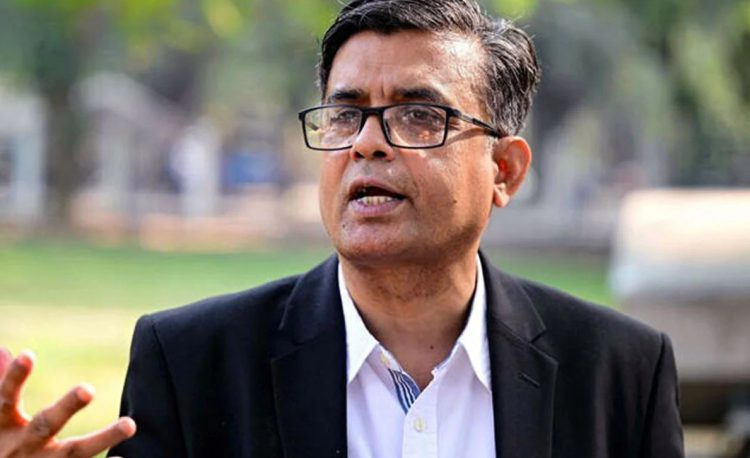 সশস্ত্র বাহিনীর আর কোনো কর্মকর্তার বিরুদ্ধে গ্রেপ্তারি পরোয়ানা জারির পরিকল্পনা নেই : প্রেস সচিব