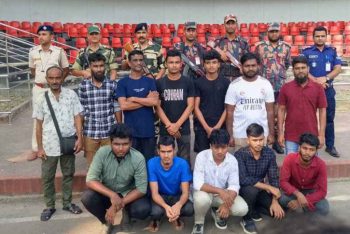 ৮ মাস ভারতে আটকে থাকার পর দেশে ফিরলেন ১২ নাবিক