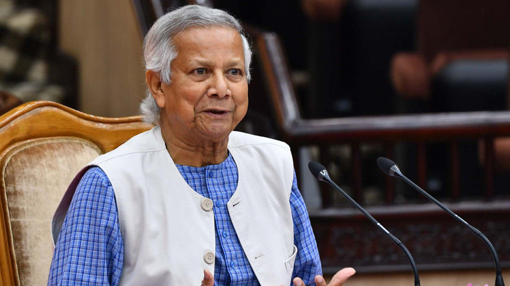 জাতির উদ্দেশে প্রধান উপদেষ্টার ভাষণ চলছে