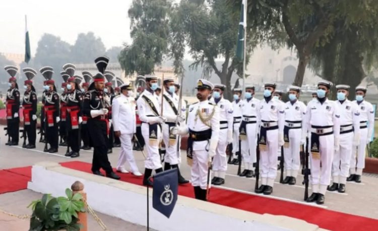 আল্লামা ইকবালের ১৪৮ তম জন্মবার্ষিকী উদযাপন করছে পাকিস্তান