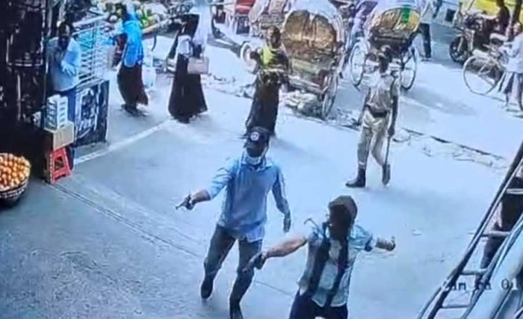 রাজধানীতে দিনে দুপুরে গুলি করে হত্যা