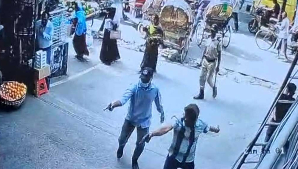 রাজধানীতে দিনে দুপুরে গুলি করে হত্যা