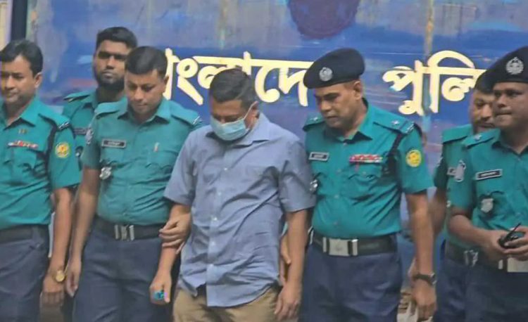 শেখ হাসিনার মামলায় ট্রাইব্যুনালে হাজির রাজসাক্ষী মামুন