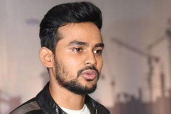 নির্বাচনে প্রার্থী হচ্ছেন উপদেষ্টা আসিফ মাহমুদ