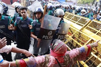 রোববার থেকে সারাদেশে প্রাথমিক শিক্ষকদের কর্মবিরতি ঘোষণা