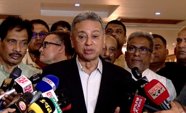 সংসদ নির্বাচনের দিন গণভোট নিয়ে বিএনপির আপত্তি নেই: আমীর খসরু