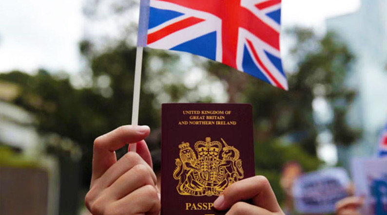 যুক্তরাজ্যে স্থায়ী নাগরিকত্ব পেতে লাগবে ২০ বছর