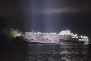 দক্ষিণ কোরিয়ায় ২৬৭ আরোহী নিয়ে ফেরির দুর্ঘটনা