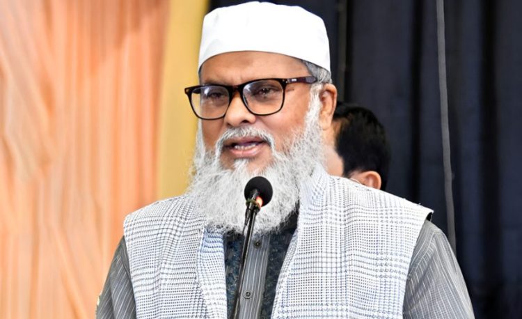 যারা যাকাত দেন, তারা পাক্কা ঈমানদার : ধর্ম উপদেষ্টা