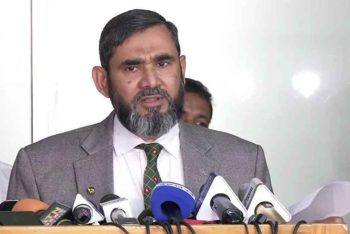 প্রবাসীদের বাদ দিয়ে অন্তর্ভুক্তিমূলক নির্বাচন হয় কীভাবে: প্রশ্ন ইসি সানাউল্লাহর