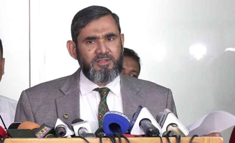 প্রবাসীদের বাদ দিয়ে অন্তর্ভুক্তিমূলক নির্বাচন হয় কীভাবে: প্রশ্ন ইসি সানাউল্লাহর