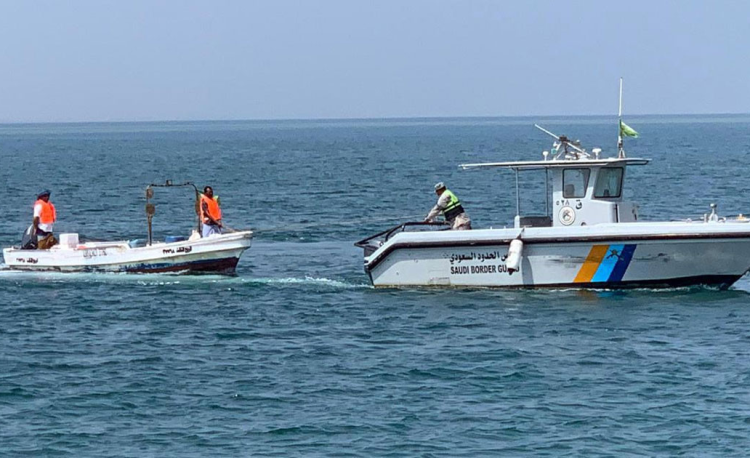 লোহিত সাগরে নৌকাডুবি, দুই বাংলাদেশিকে উদ্ধার করলো সৌদি বর্ডার গার্ড