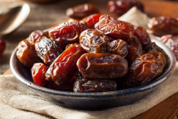 পবিত্র রমজান মাসকে সামনে রেখে খেজুর আমদানিতে শুল্ক কমালো সরকার