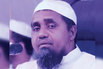 খালেদা জিয়ার জানাজা পড়াবেন জাতীয় মসজিদের খতিব