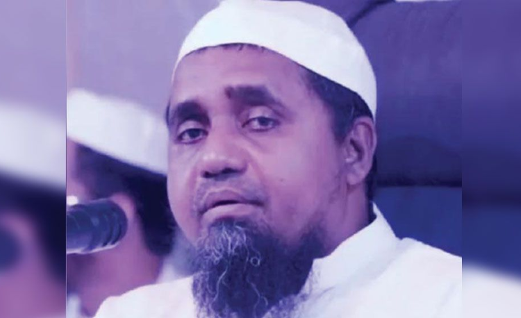 খালেদা জিয়ার জানাজা পড়াবেন জাতীয় মসজিদের খতিব