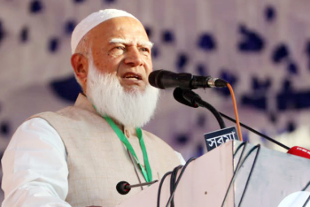 একদল অপকর্ম করে পালিয়েছে, দায় কাঁধে তুলে নিয়েছে আরেক দল