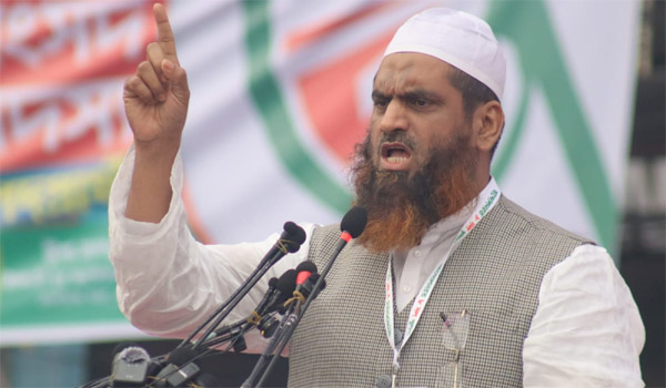 বাংলার মাটিতে নতুন কোনো ফ্যাসিবাদকে জায়গা দেওয়া হবে না: মামুনুল হক