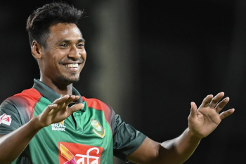 মোস্তাফিজ ইস্যুতে লাফিয়ে ফলোয়ার কমছে কলকাতার