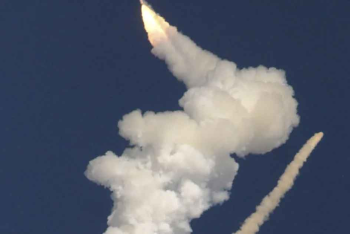 ১৫ স্যাটেলাইট নিয়ে ছিটকে পড়লো ভারতের রকেট